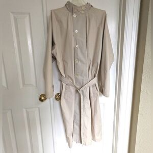 Oleg Cassini vintage In Very Good Condition